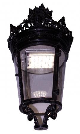 Luminaria LED modelo FAROL URBAN LED UNILED PALACIO 60W